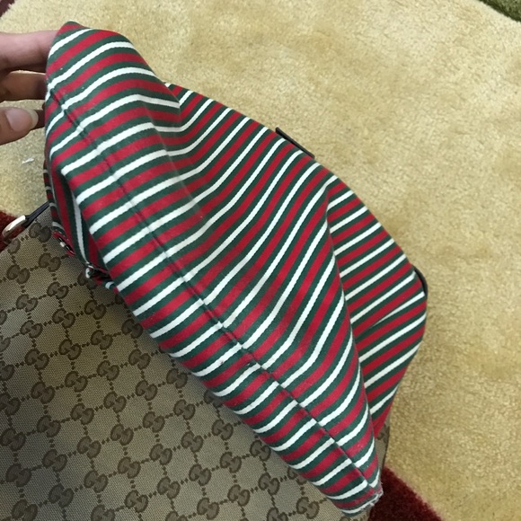 Authentic Gucci monogram hobo with GG design - Picture 8 of 8